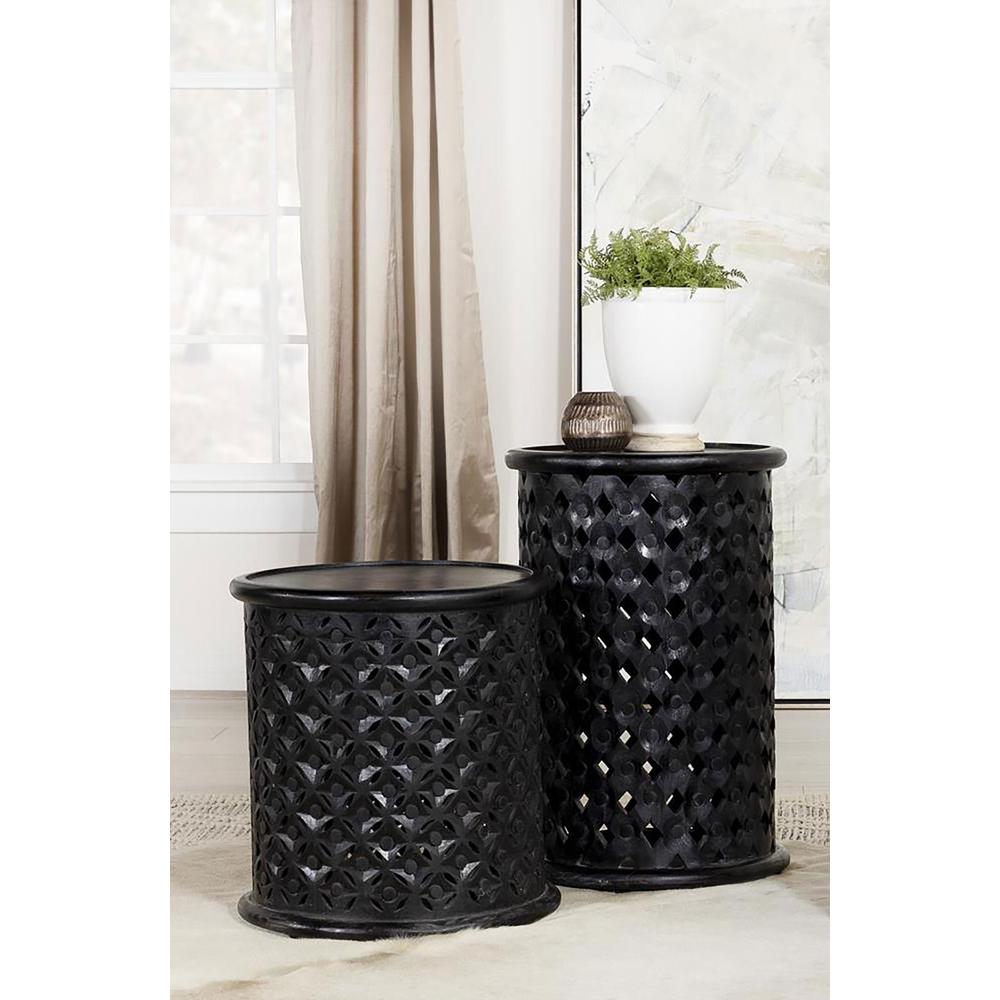 Krish 18-inch Round Accent Table Black Stain. Picture 5