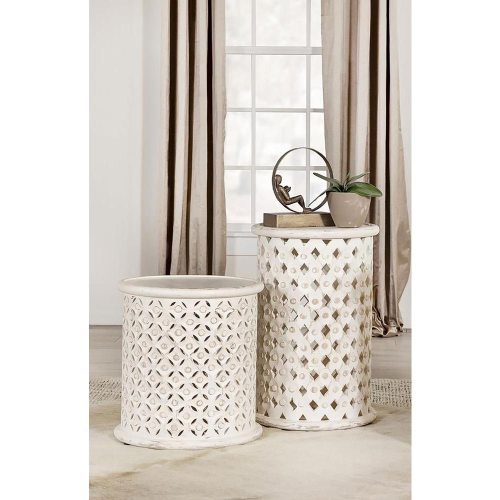Krish 18-inch Round Accent Table White Washed. Picture 5