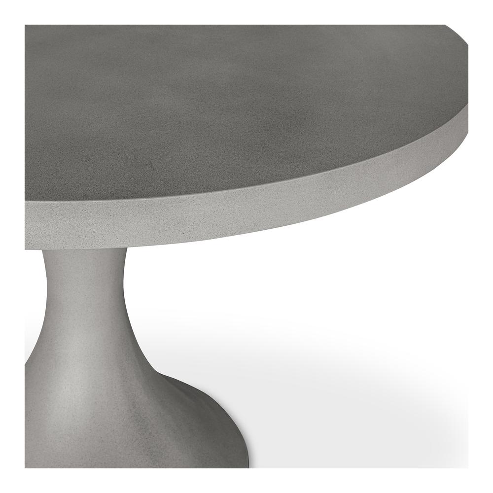 Isadora Outdoor Dining Table. Picture 2
