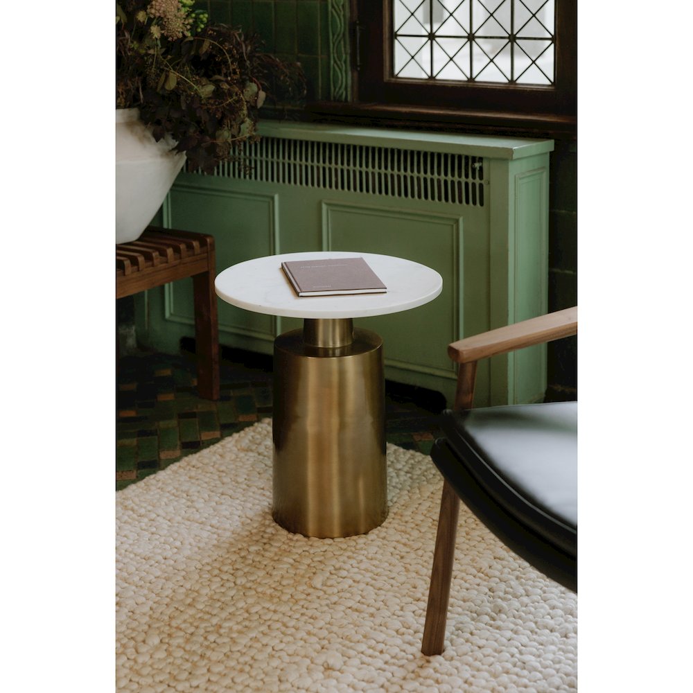 France Accent Table. Picture 4