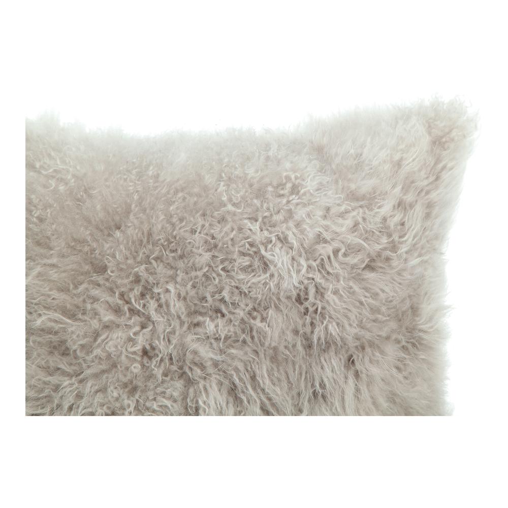 Cashmere Fur Pillow. Picture 2