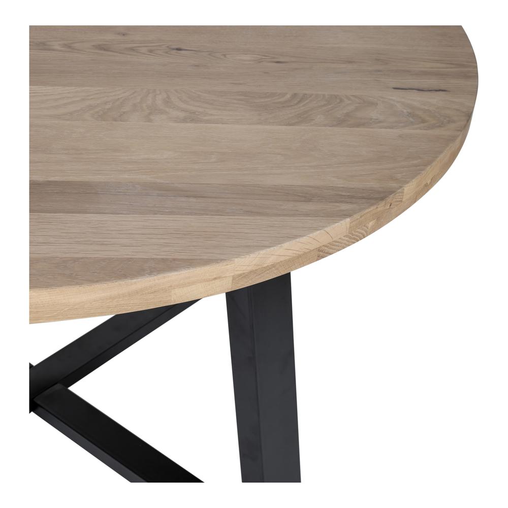 Rugged Oak Round Dining Table, Belen Kox. Picture 4