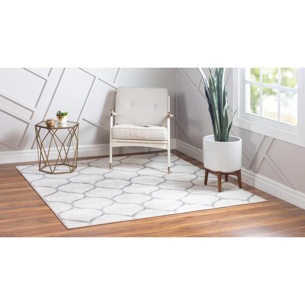 Unique Loom 3 Ft Square Rug in Ivory (3151559). Picture 3