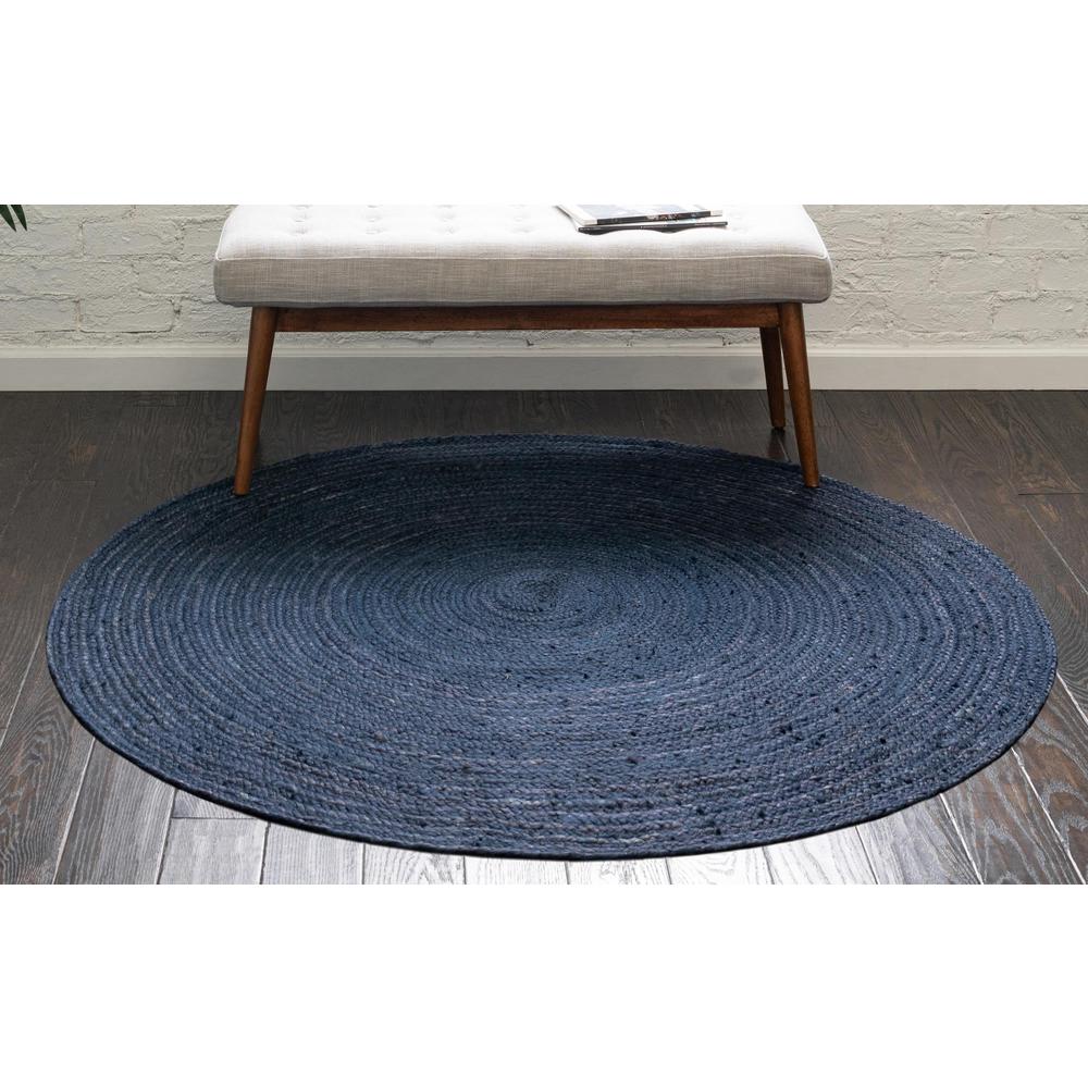 Unique Loom 3 Ft Round Rug in Navy Blue (3153097). Picture 3