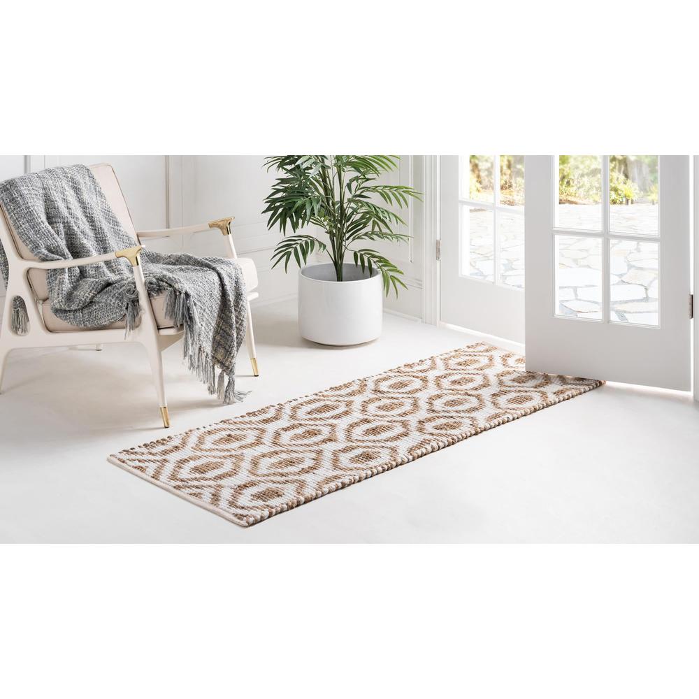 Unique Loom 6 Ft Runner in White (3153292). Picture 3