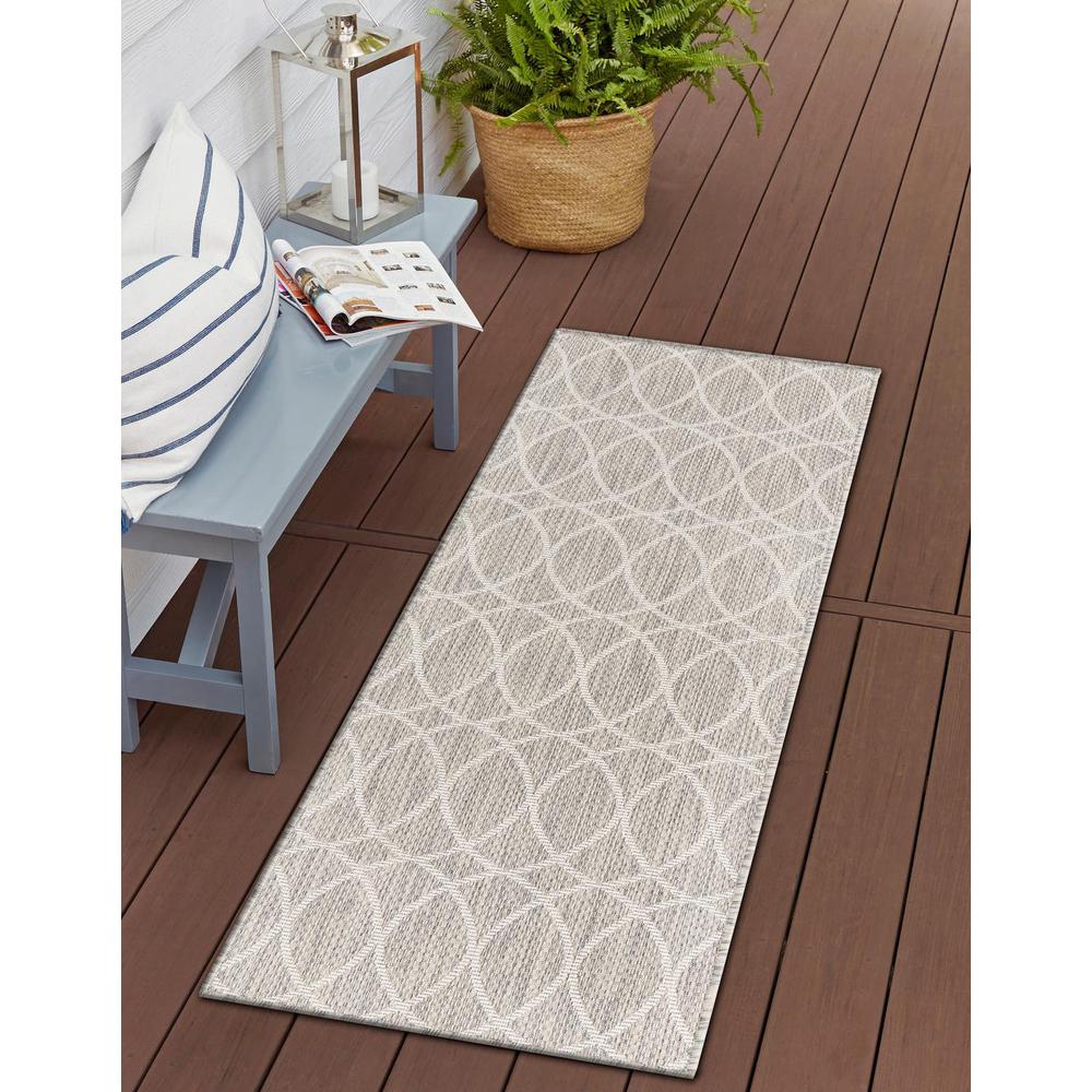 Outdoor Trellis Collection, Area Rug, Light Gray, 2' 0" x 6' 0", Runner. Picture 2