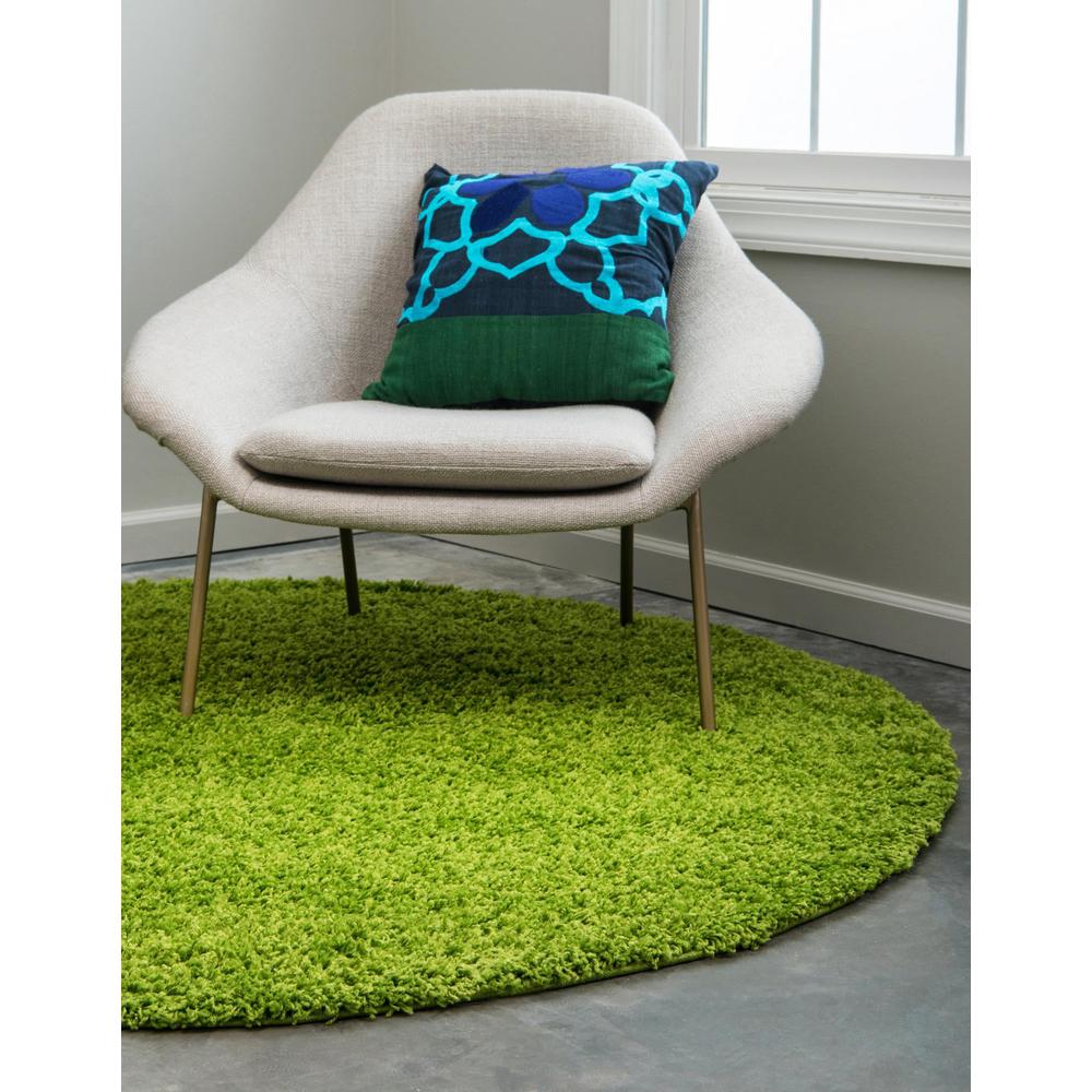 Unique Loom 3 Ft Round Rug in Grass Green (3151414). Picture 4