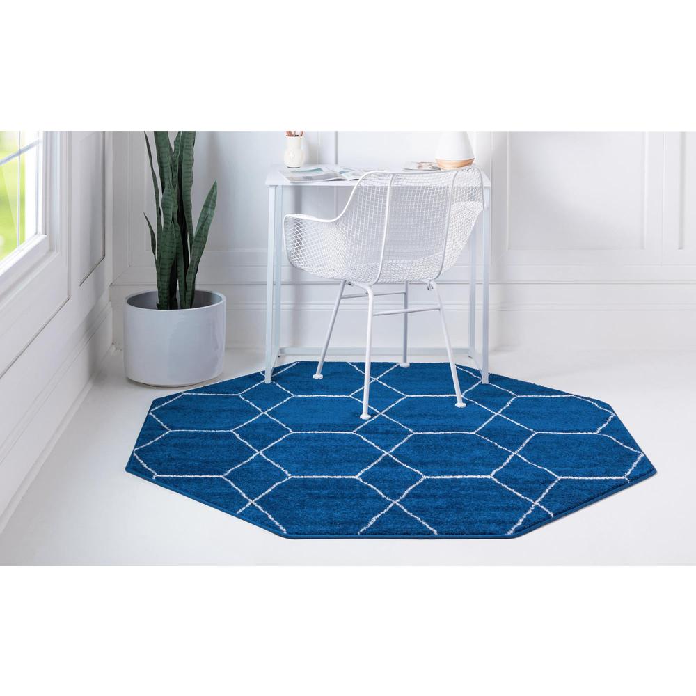 Unique Loom 5 Ft Square Rug in Navy Blue (3151591). Picture 3