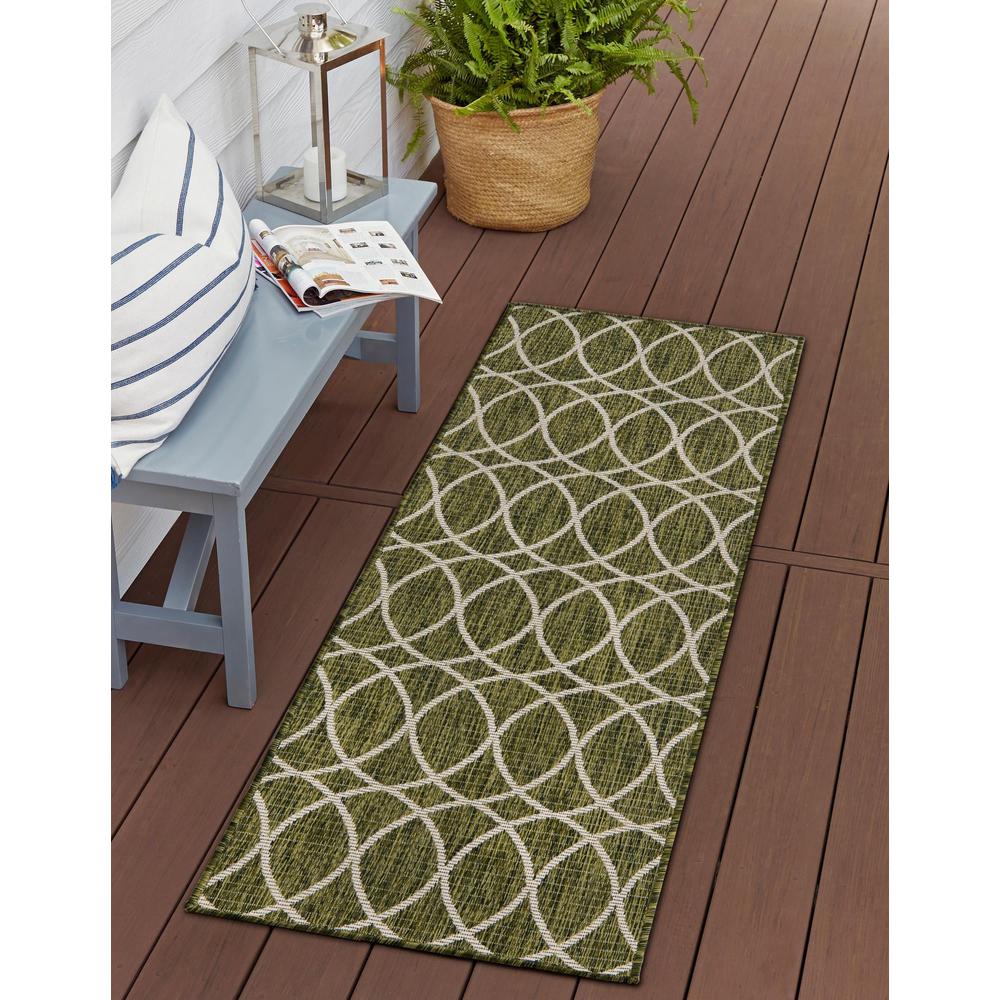 Outdoor Trellis Collection Area Rug, Green 2' 0" x 6' 0", Runner. Picture 2