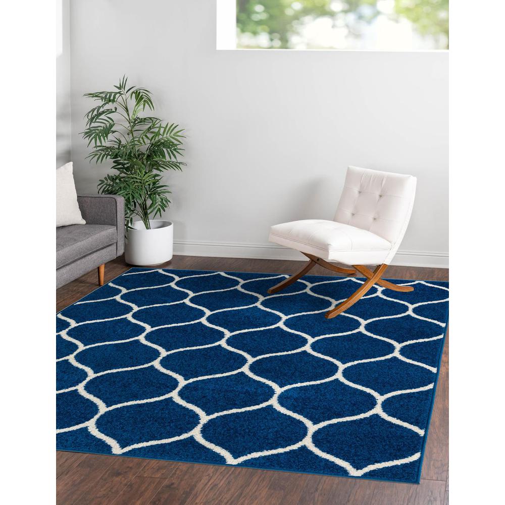 Unique Loom 5 Ft Square Rug in Navy Blue (3151663). Picture 1