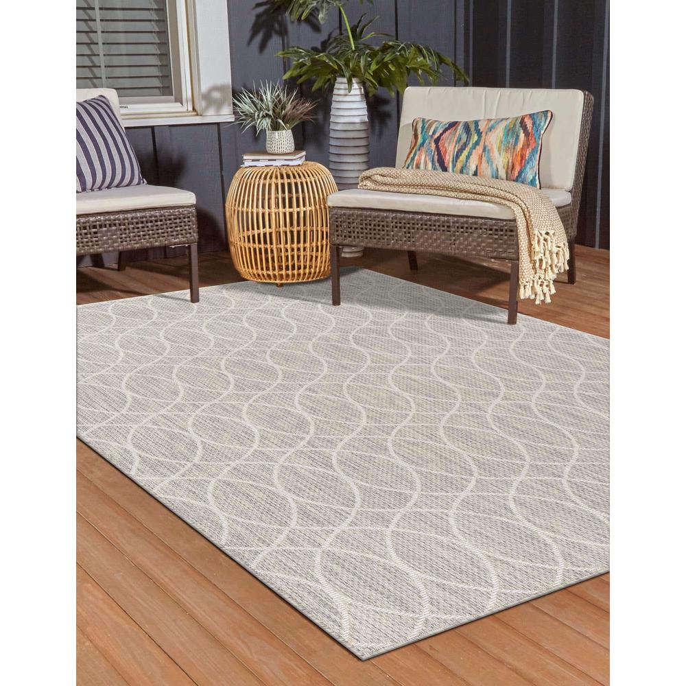 Outdoor Trellis Collection, Area Rug, Light Gray, 5' 3" x 7' 10", Rectangular. Picture 3