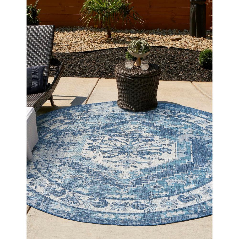 Outdoor Traditional Collection, Area Rug, Blue, 3' 3" x 3' 3", Round. Picture 1