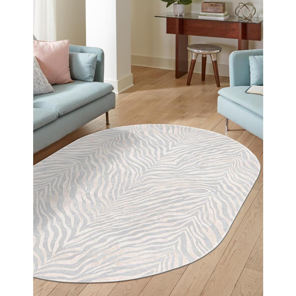 Finsbury Meghan Area Rug 5' 3" x 8' 0", Oval Gray and Ivory. Picture 2