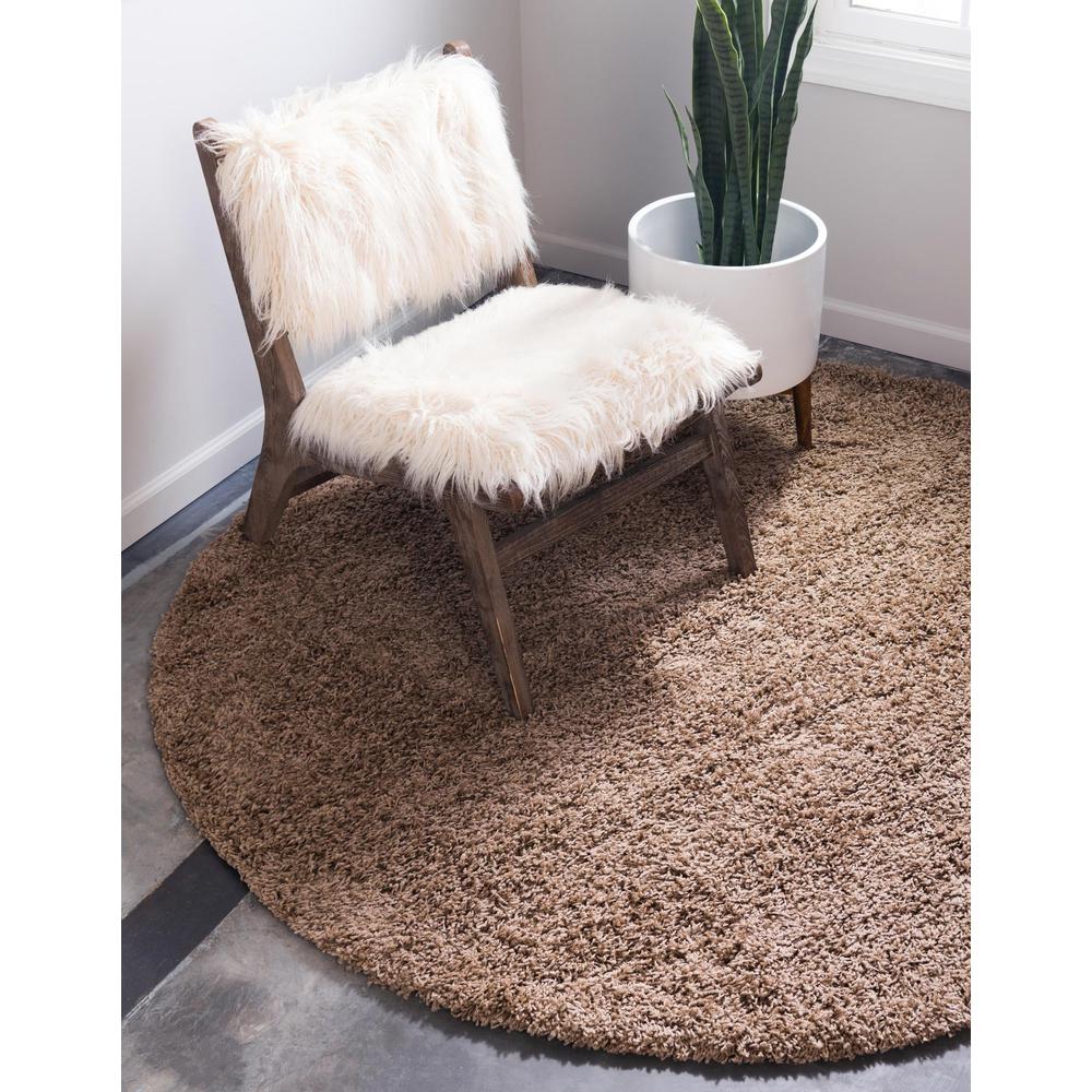 Unique Loom 4 Ft Round Rug in Cocoa (3151422). Picture 2