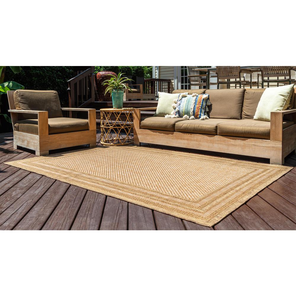 Outdoor Multi Border Rug, Light Brown (5' 3 x 8' 0). Picture 3