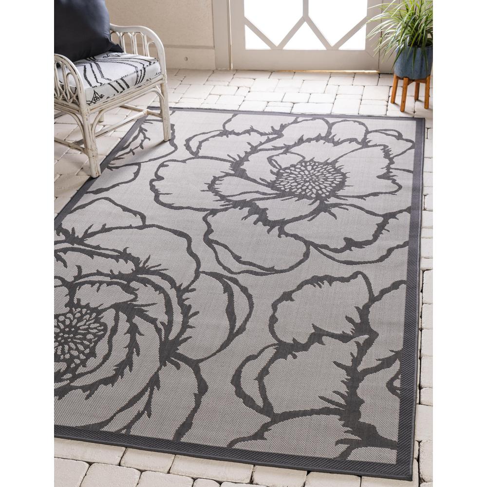 Outdoor Rose Rug, Gray (5' 3 x 8' 0). Picture 2