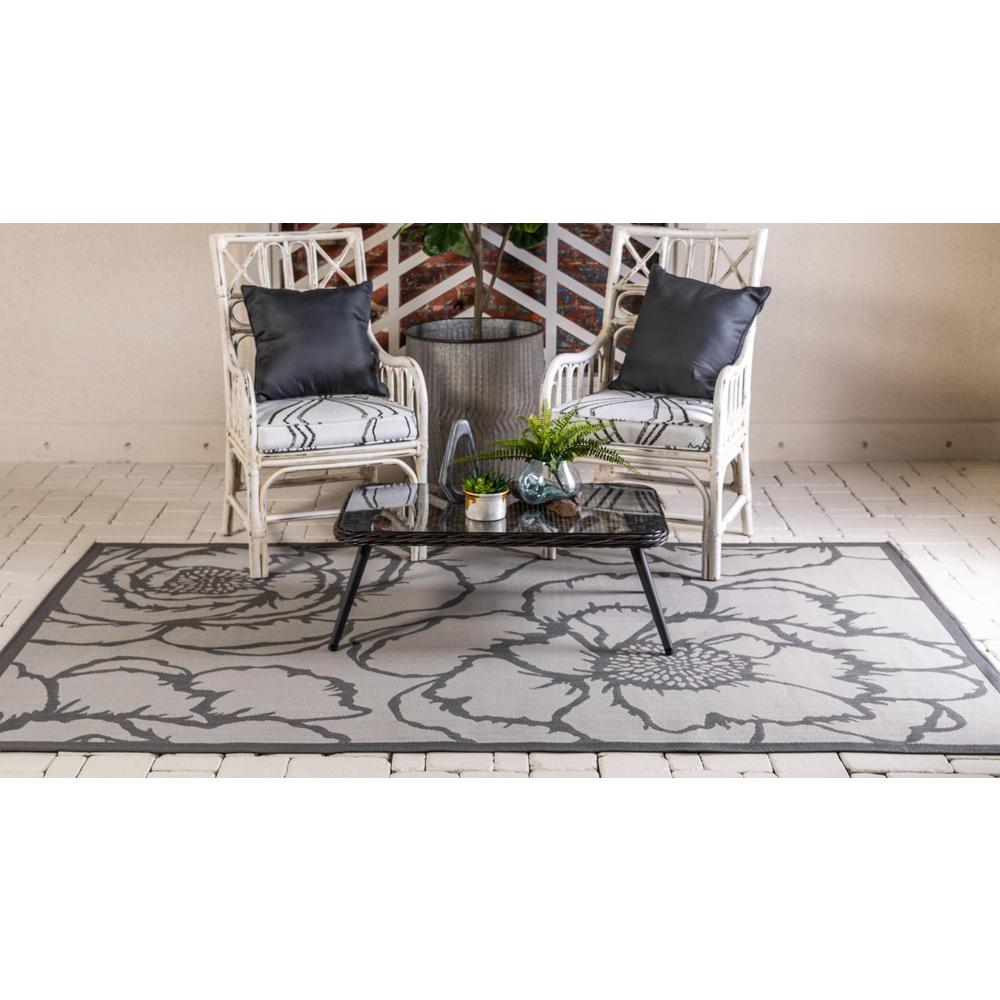 Outdoor Rose Rug, Gray (5' 3 x 8' 0). Picture 4