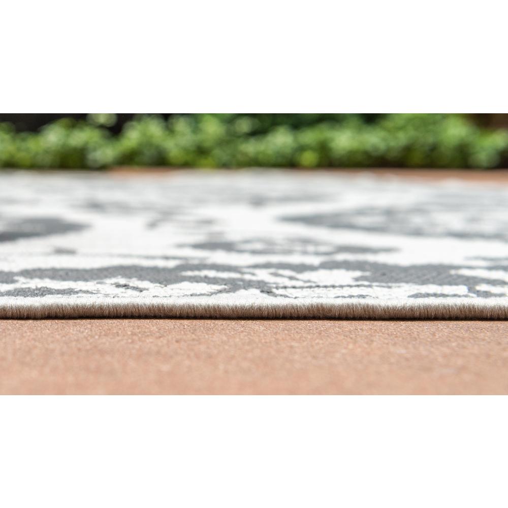Outdoor Medallion Rug, Gray (5' 3 x 8' 0). Picture 5