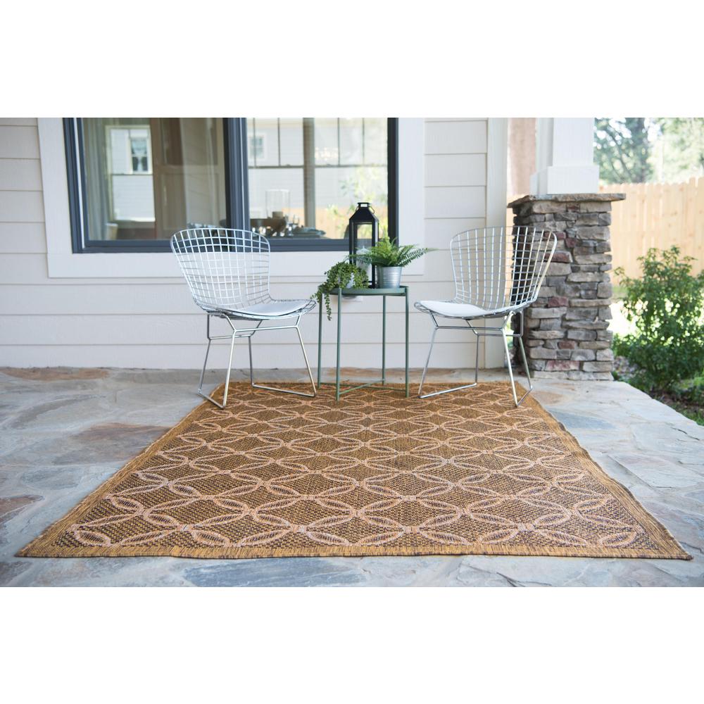 Unique Loom Outdoor Spiral Rug. Picture 4