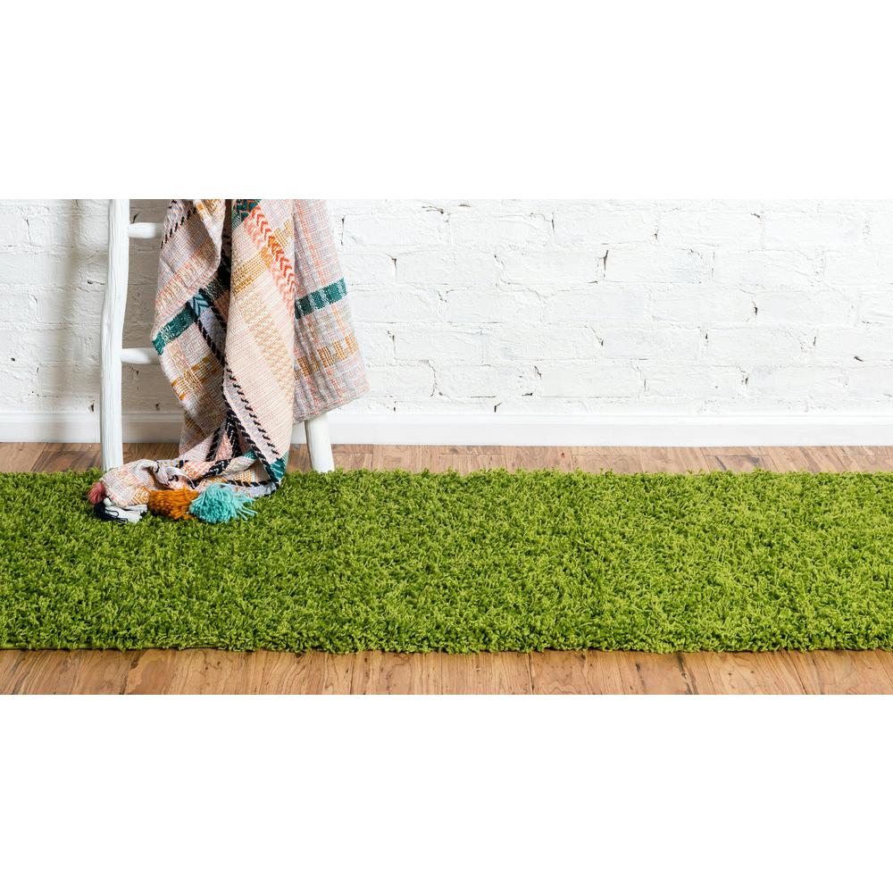 Solid Shag Rug, Grass Green (2' 2 x 6' 5). Picture 3