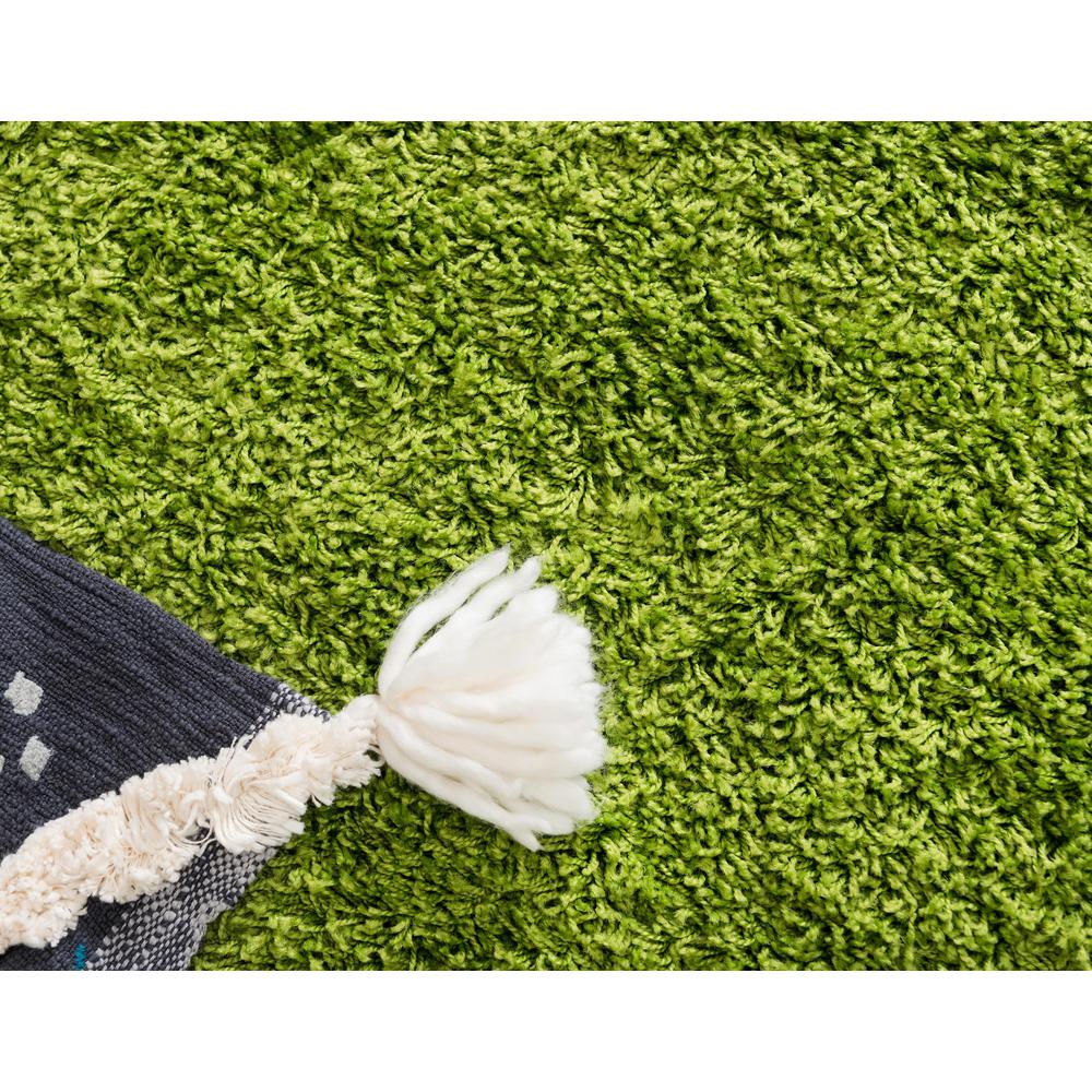 Solid Shag Rug, Grass Green (2' 2 x 6' 5). Picture 5