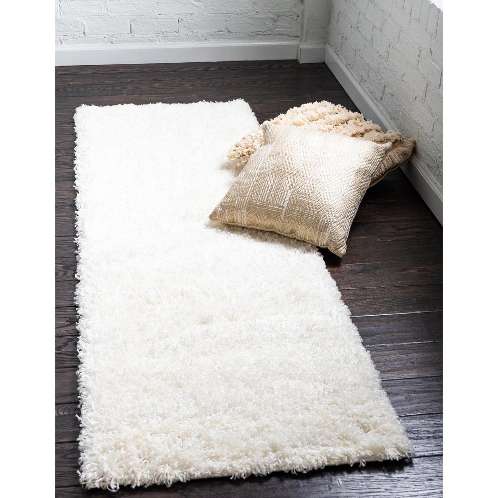 Solid Shag Rug, Snow White (2' 2 x 6' 5). Picture 2