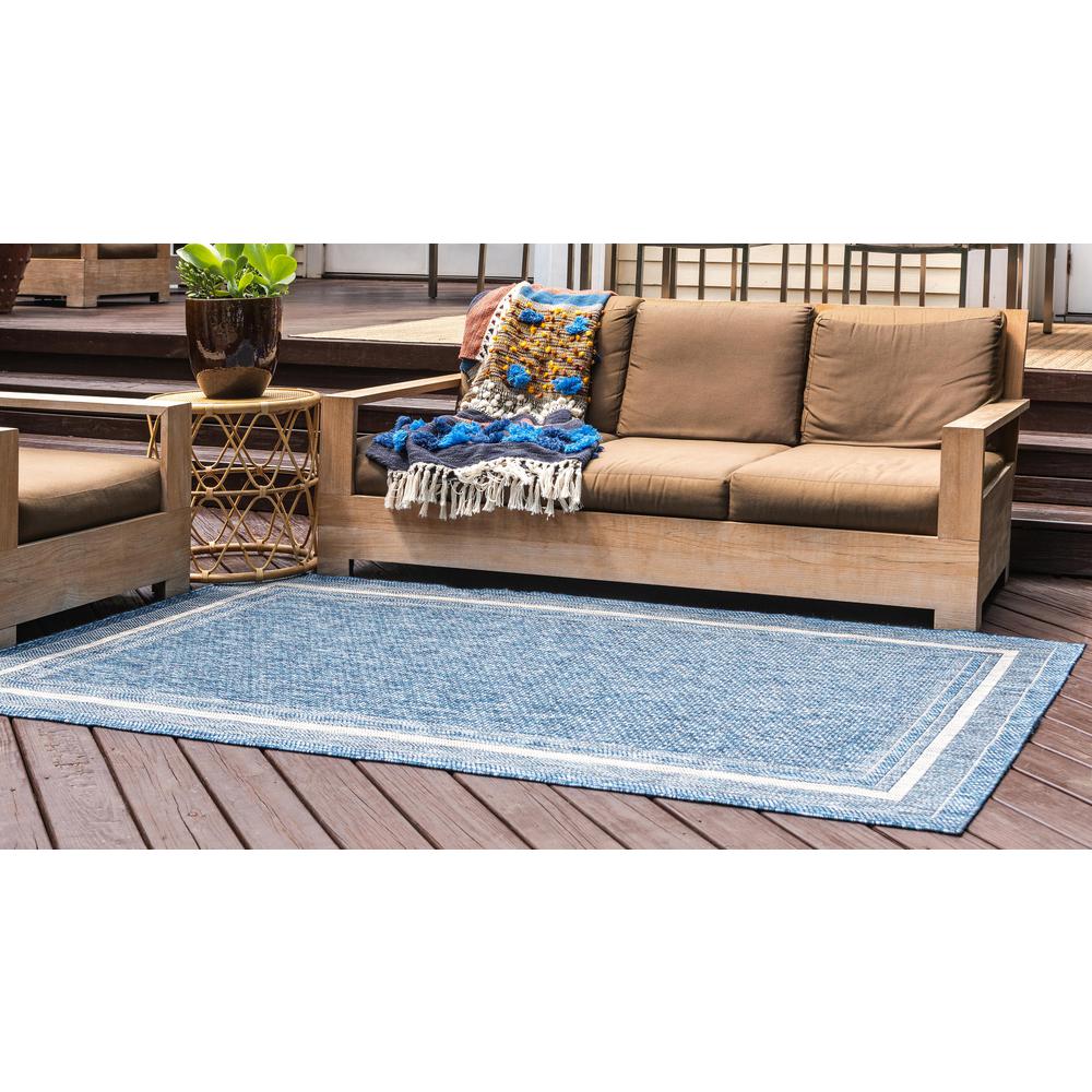 Outdoor Soft Border Rug, Blue (5' 0 x 8' 0). Picture 3