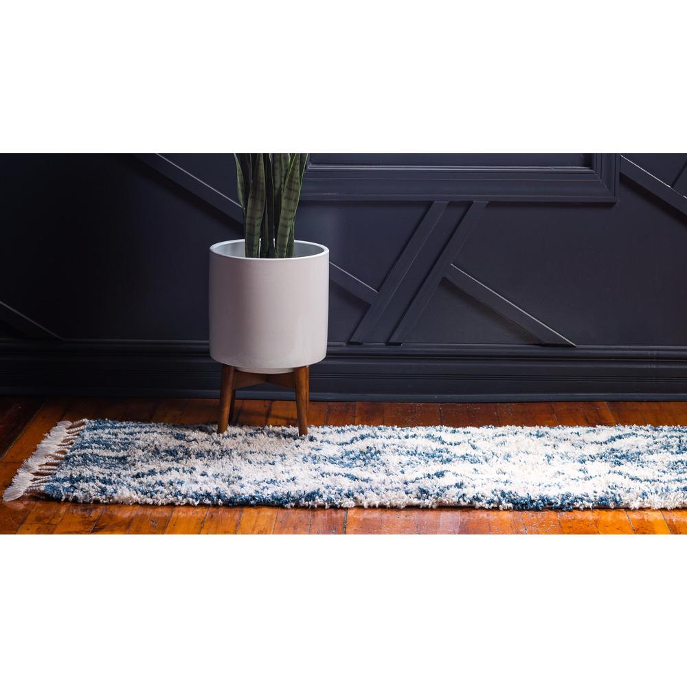 Valley Hygge Shag Rug, Blue (2' 7 x 8' 2). Picture 4