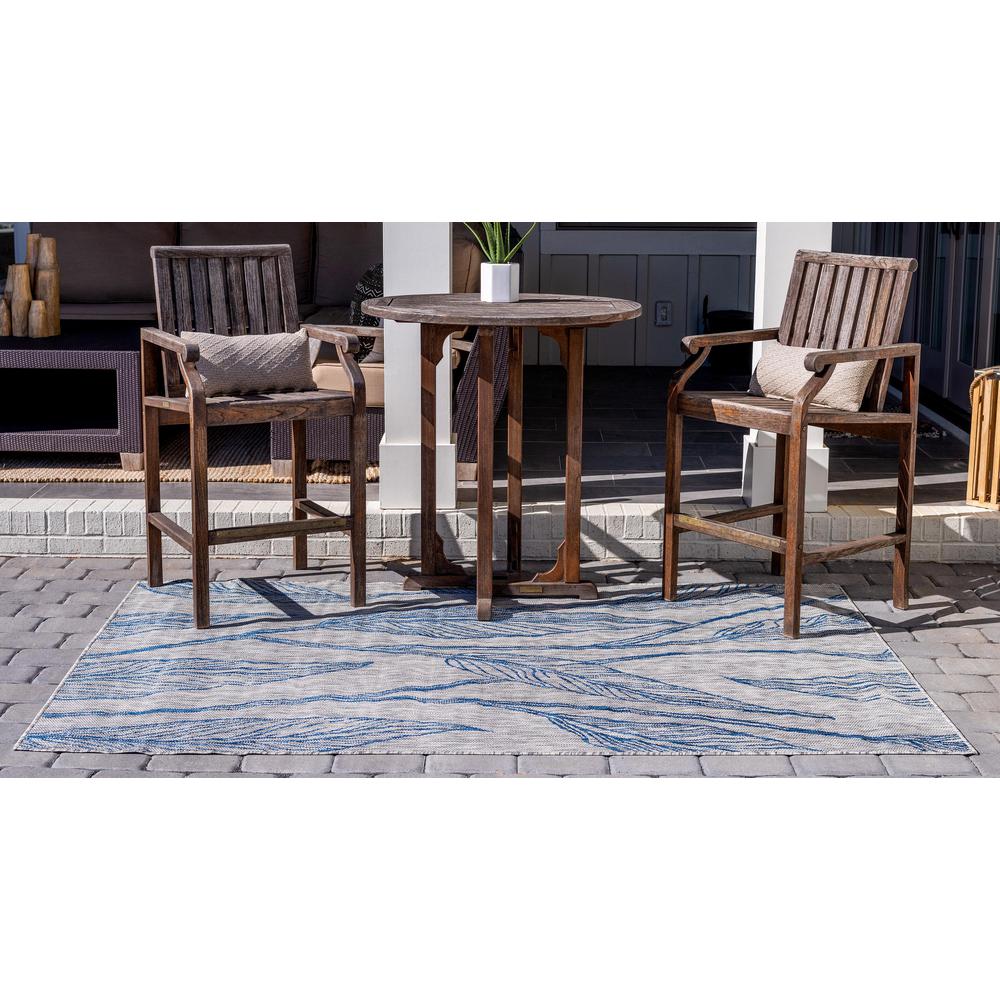 Outdoor Leaf Rug, Light Gray (8' 0 x 11' 4). Picture 4