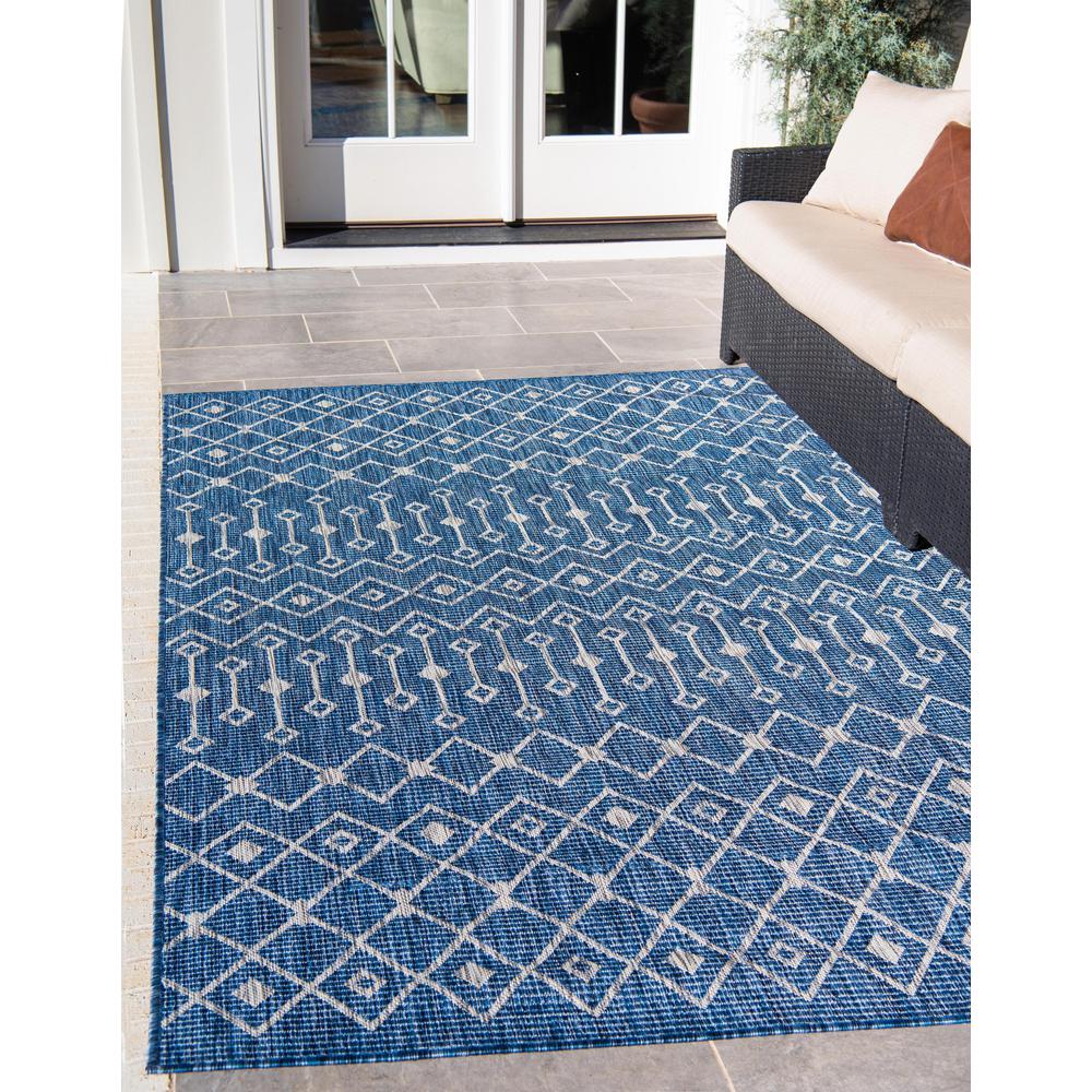 Outdoor Tribal Trellis Rug, Blue/Ivory (8' 0 x 11' 4). Picture 2