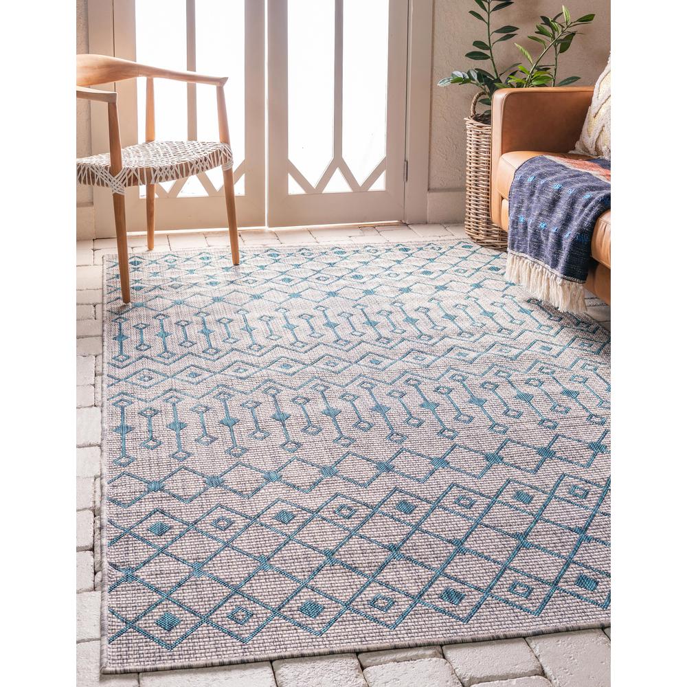 Outdoor Tribal Trellis Rug, Gray/Teal (7' 0 x 10' 0). Picture 2
