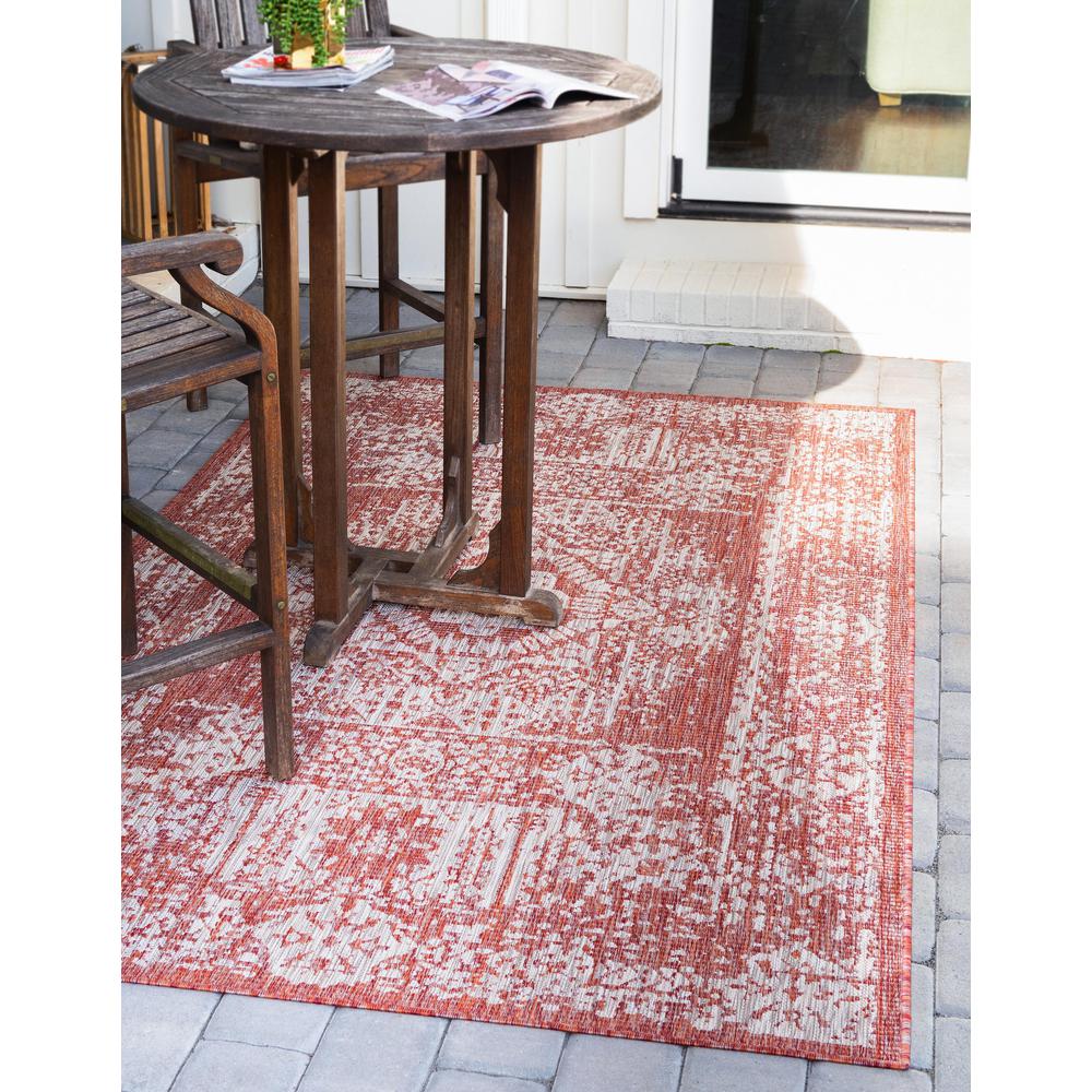Outdoor Timeworn Rug, Rust Red (8' 0 x 11' 4). Picture 2