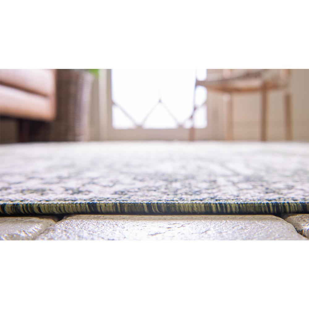 Outdoor Timeworn Rug, Green (7' 0 x 10' 0). Picture 5