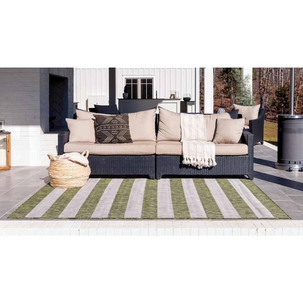 Outdoor Distressed Stripe Rug, Green (8' 0 x 11' 4). Picture 4