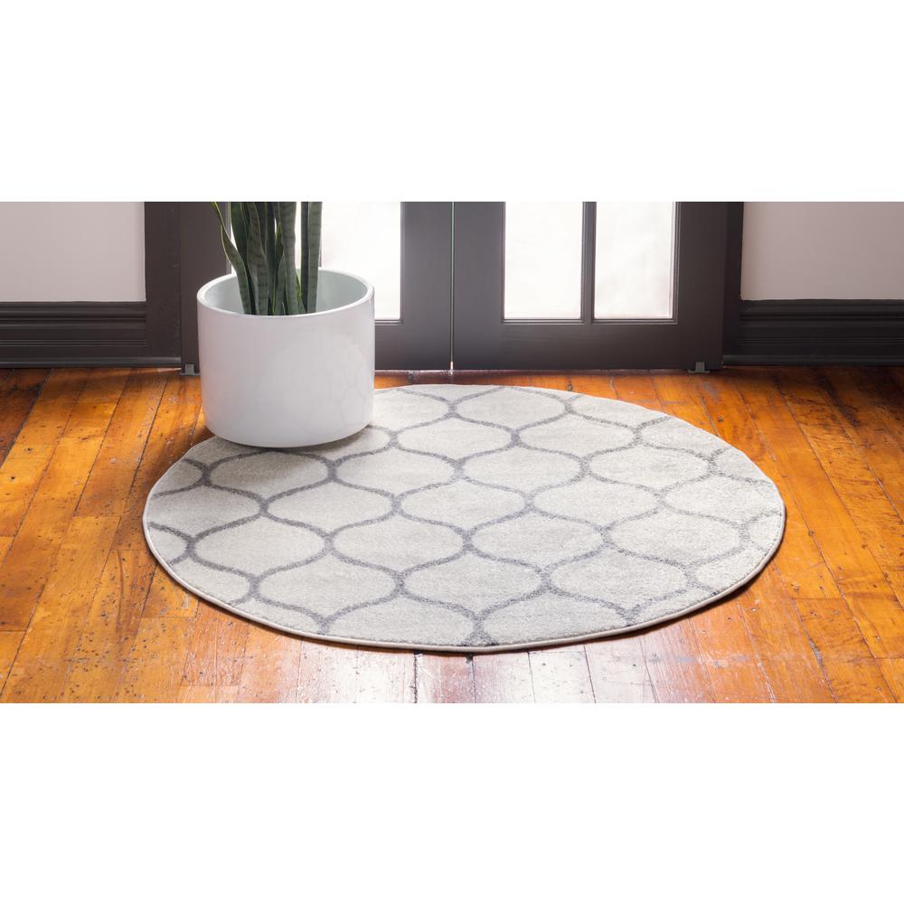Rounded Trellis Frieze Rug, Ivory (8' 0 x 8' 0). Picture 3