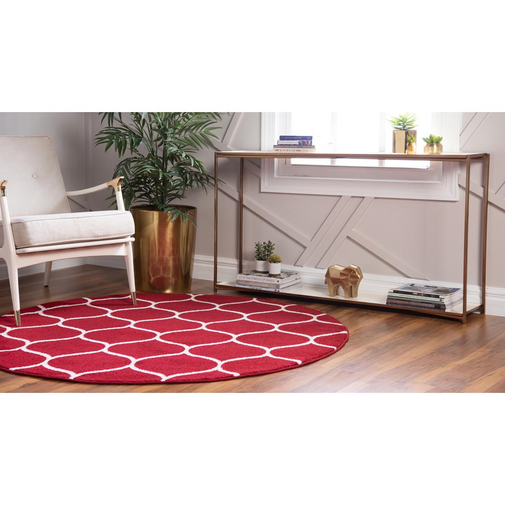 Rounded Trellis Frieze Rug, Red (5' 0 x 5' 0). Picture 3