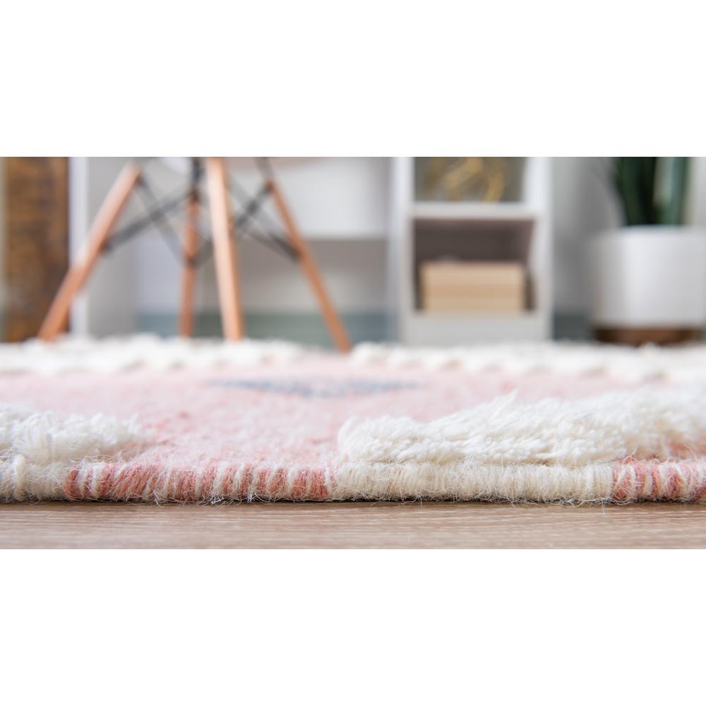 Mesa Rug, Pink (3' 3 x 5' 0). Picture 5