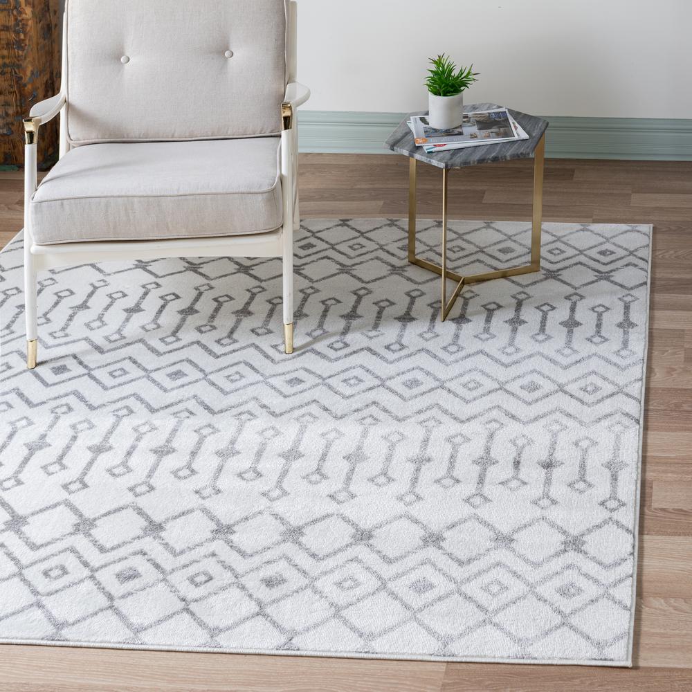 Moroccan Trellis Rug, Ivory/Gray (8' 0 x 8' 0). Picture 2