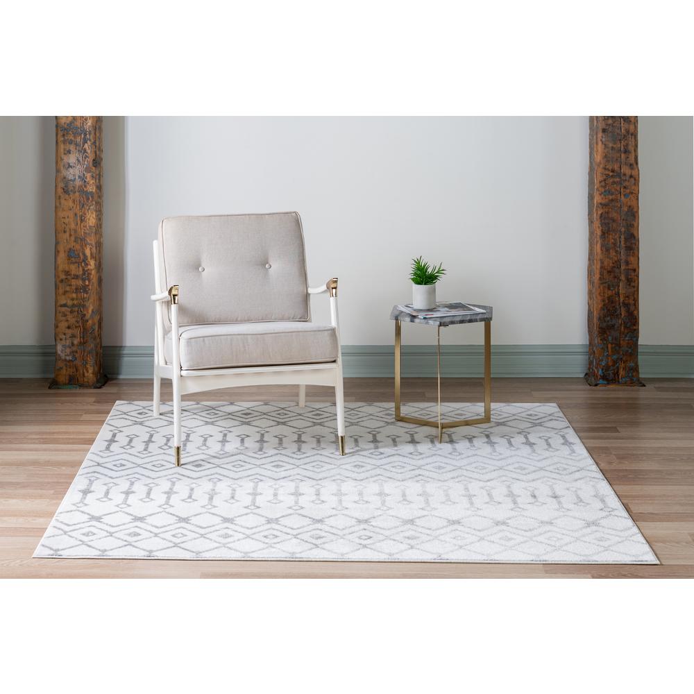 Moroccan Trellis Rug, Ivory/Gray (8' 0 x 8' 0). Picture 4