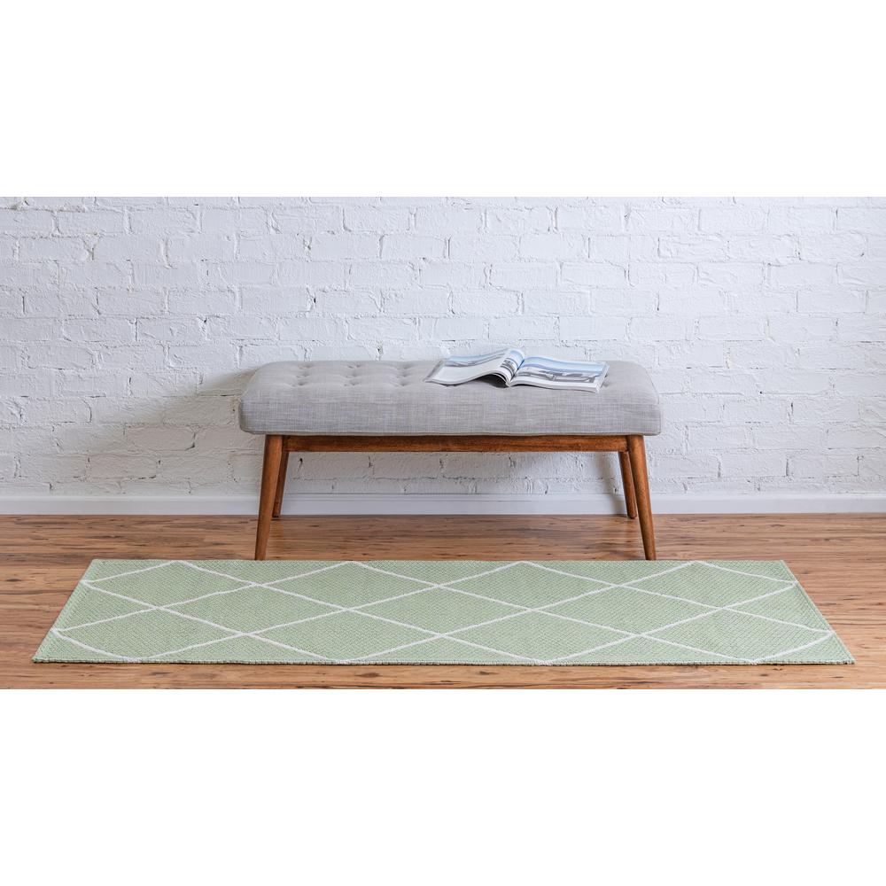 Diamond Decatur Rug, Green/Ivory (2' 2 x 7' 4). Picture 4