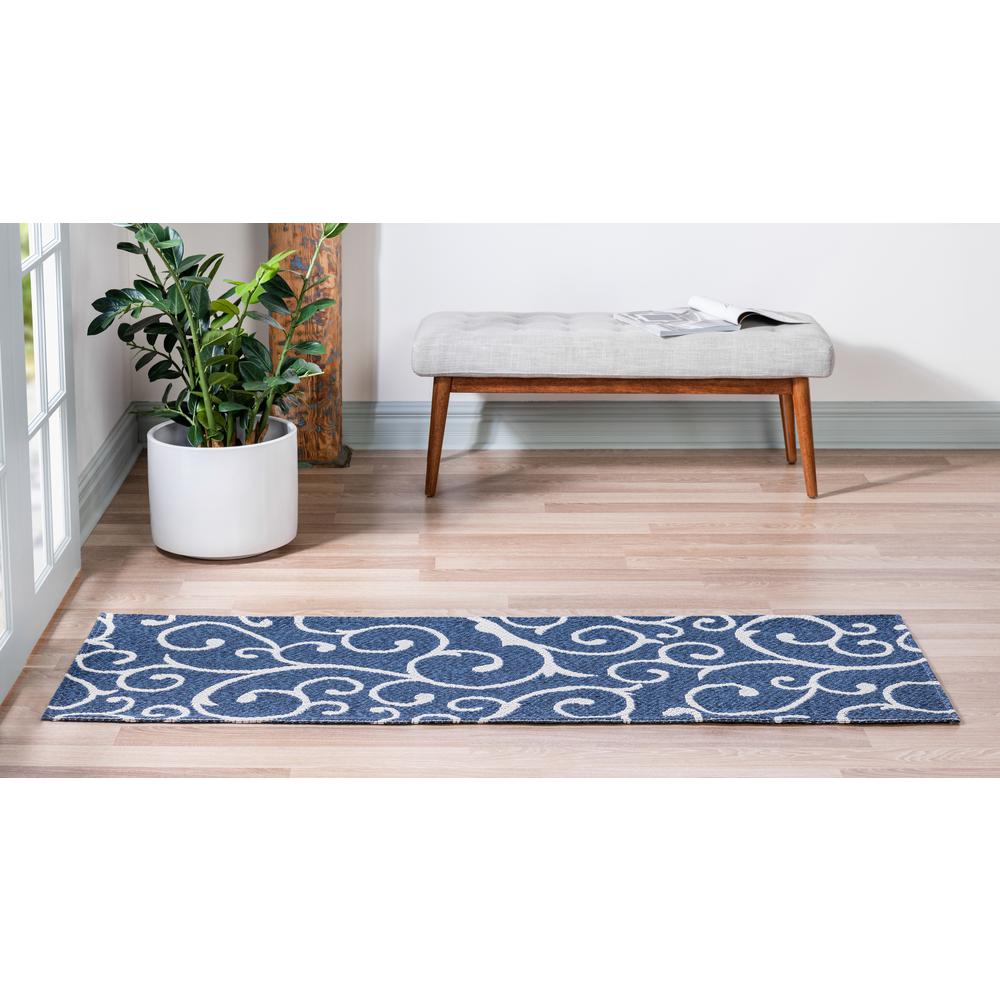 Scroll Decatur Rug, Navy Blue/Ivory (2' 2 x 7' 4). Picture 4