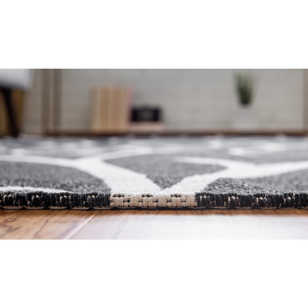 Scroll Decatur Rug, Black/Ivory (4' 2 x 6' 0). Picture 5