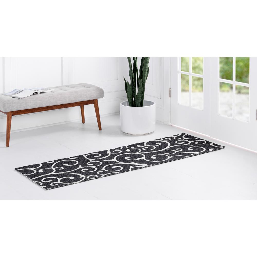 Scroll Decatur Rug, Black/Ivory (2' 2 x 7' 4). Picture 3