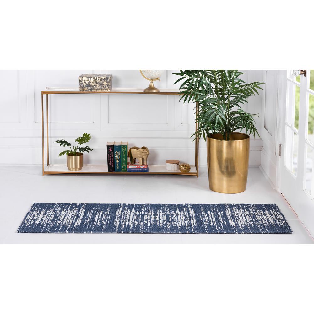 Static Decatur Rug, Navy Blue/Ivory (2' 2 x 7' 4). Picture 4