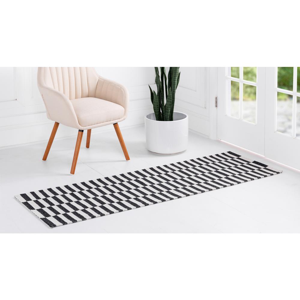 Striped Decatur Rug, Black/Ivory (2' 2 x 7' 4). Picture 3