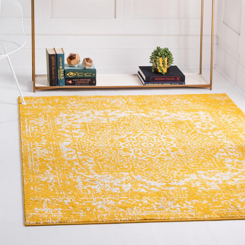 Unique Loom 5 Ft Square Rug in Yellow (3150408). Picture 2
