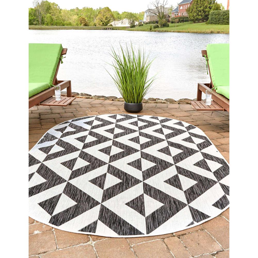 Jill Zarin Outdoor Napa Area Rug 5' 3" x 8' 0", Oval Charcoal Gray. Picture 3
