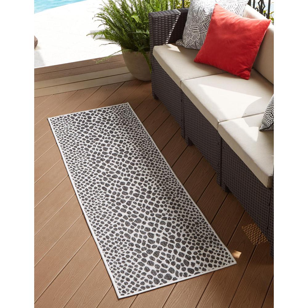 Jill Zarin Outdoor Collection, Area Rug, Black, 2' 0" x 6' 0", Runner. Picture 2