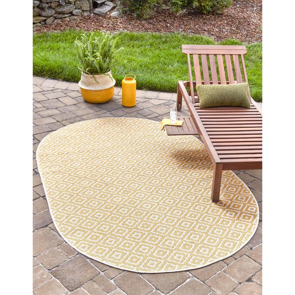 Jill Zarin Outdoor Costa Rica Area Rug 5' 3" x 8' 0", Oval Yellow Ivory. Picture 2