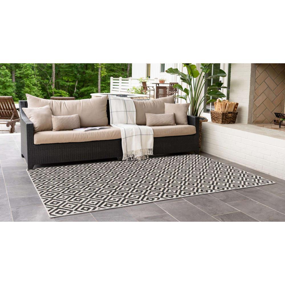 Jill Zarin Outdoor Collection, Area Rug, Charcoal Gray, 7' 10" x 10' 0", Rectangular. Picture 3